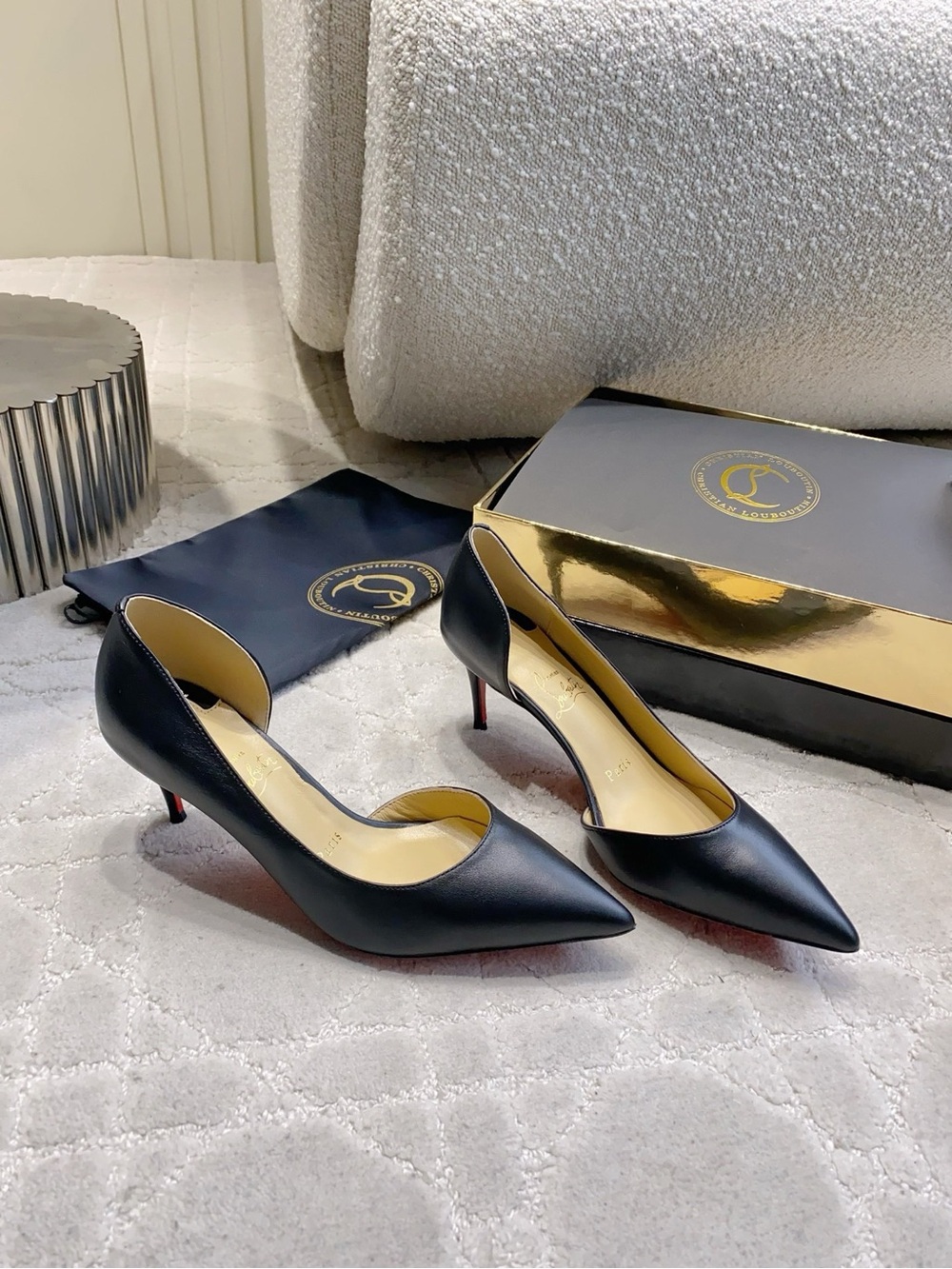 Christian Louboutin Black Pointed Slingback Pumps - Picture 2 of 8